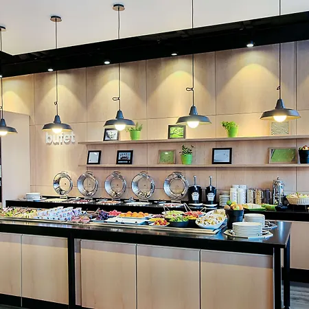 Campanile Prime Centrum Отель Варшава