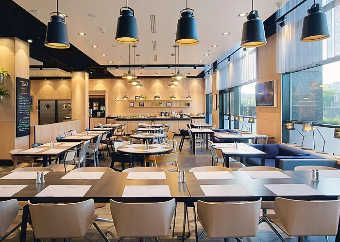 Campanile Prime Centrum Отель