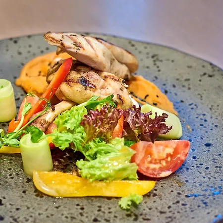 فندق Campanile Prime Centrum 3*