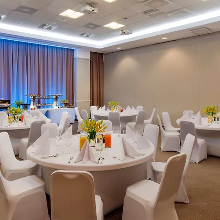 Campanile Prime Centrum فندق وارسو